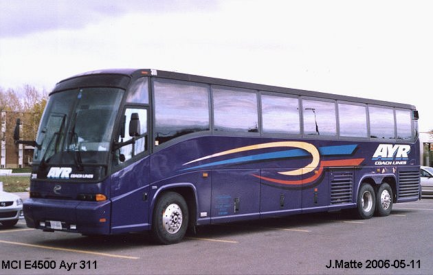 BUS/AUTOBUS: MCI E4500 2002 Ayr