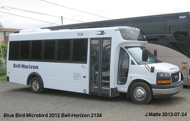 BUS/AUTOBUS: Blue Bird Micro Bird 2012 Bell-Horizon