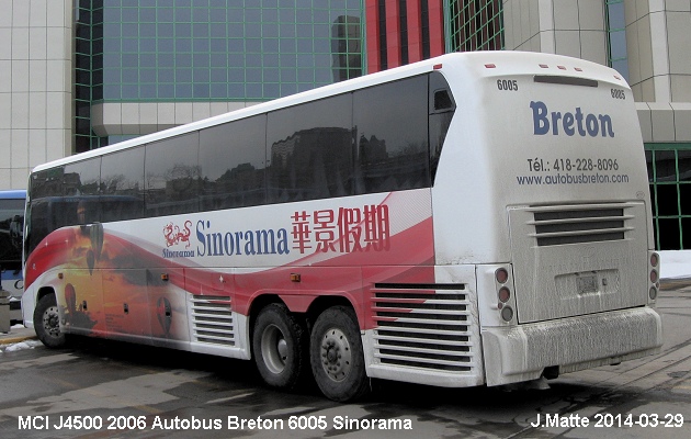 BUS/AUTOBUS: MCI J4500 2006 Breton