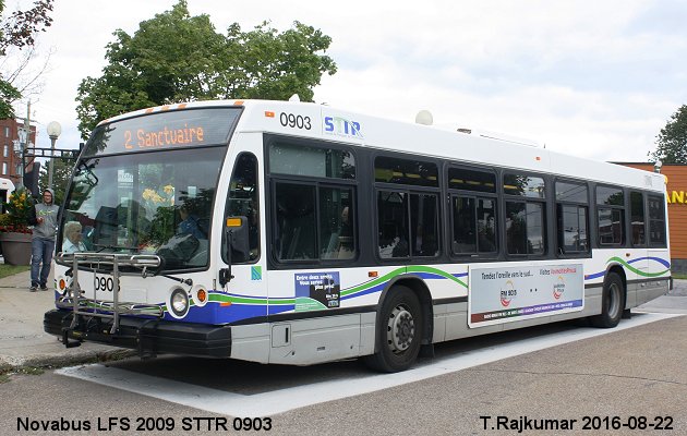 BUS/AUTOBUS: Novabus LFS 2009 STTR