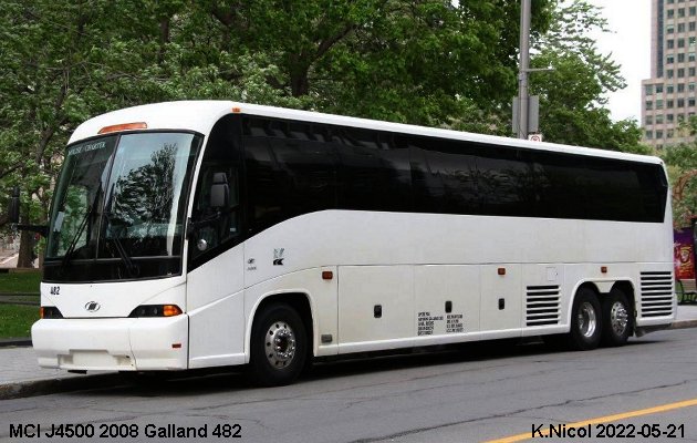 BUS/AUTOBUS: MCI J4500 2008 Galland