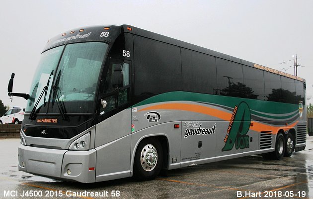 BUS/AUTOBUS: MCI J4500 2015 Gaudreault