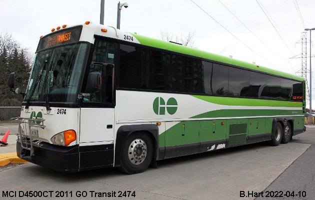 BUS/AUTOBUS: MCI D4500CT 2011 Go Transit