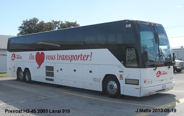 BUS/AUTOBUS: Prevost H3-45 2003 Autobus Laval