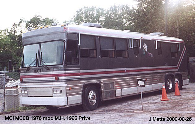 BUS/AUTOBUS: MCI MC8B 1976 Prive