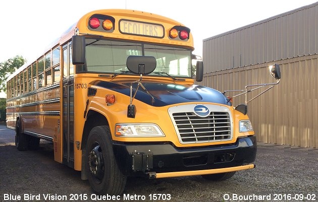 BUS/AUTOBUS: Blue Bird Vision 2015 Quebec Metro
