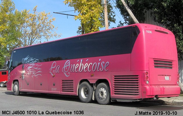 BUS/AUTOBUS: MCI J4500 2010 Quebecoise