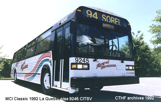 BUS/AUTOBUS: MCI Classic 1992 Quebecoise