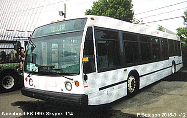 BUS/AUTOBUS: Novabus LFS 1997 Skyport