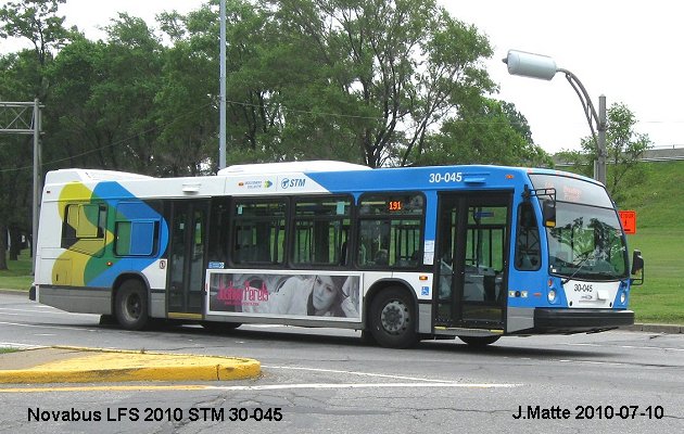 BUS/AUTOBUS: Novabus LFS 2010 STMontreal