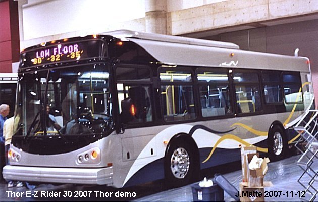 BUS/AUTOBUS: Thor E-Z Rider 30 2007 Thor
