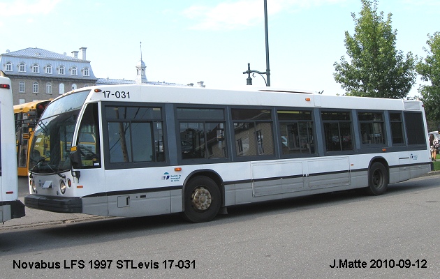 BUS/AUTOBUS: Novabus LFS 1997 STLevis