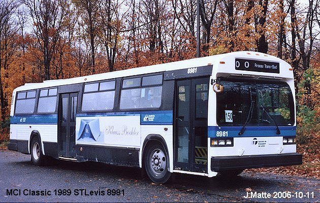 BUS/AUTOBUS: MCI Classic 1989 STLaval