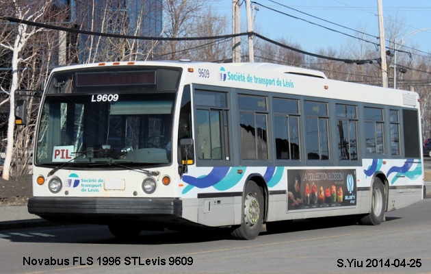 BUS/AUTOBUS: Novabus LFS 1996 STLevis