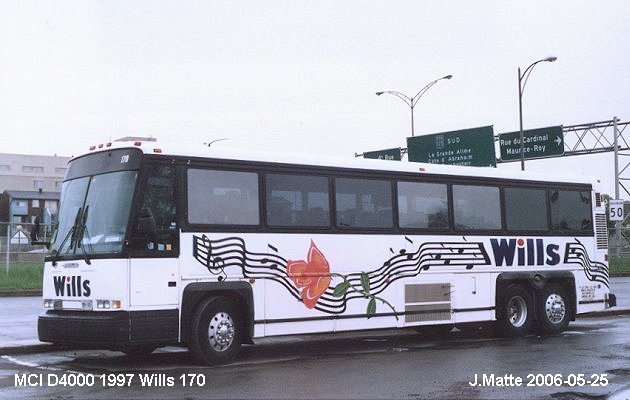 BUS/AUTOBUS: MCI D4000 1997 Wills